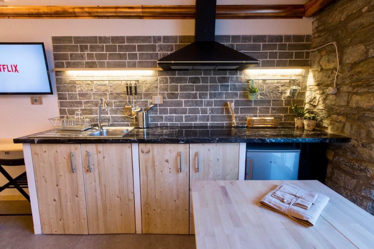 Rock & Wood - Apartment & Room La Spezia Luaran gambar