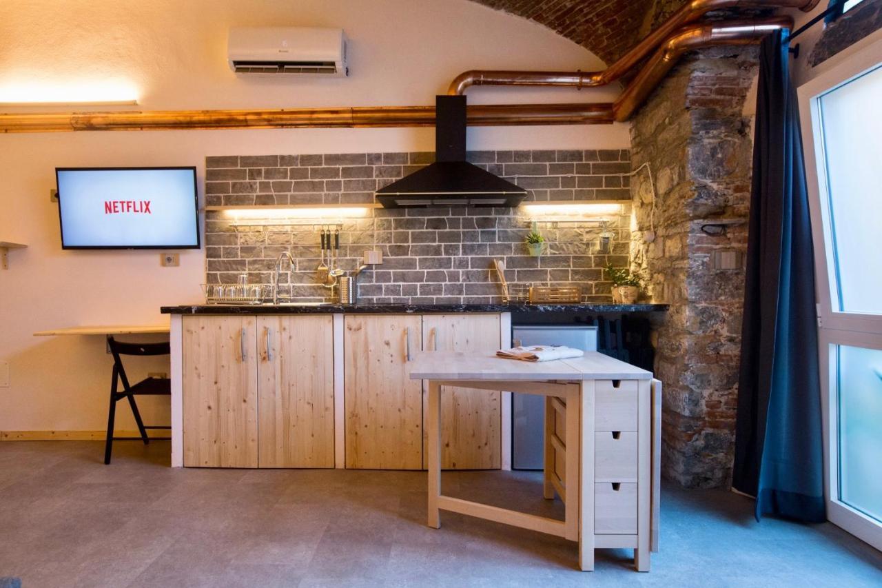 Rock & Wood - Apartment & Room La Spezia Luaran gambar